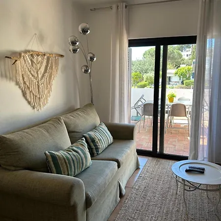Albufeira Sunny Days | Pool View Family Apartment *