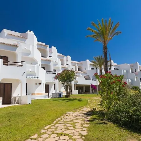 Sunny Days | Pool View Family Apartment Albufeira