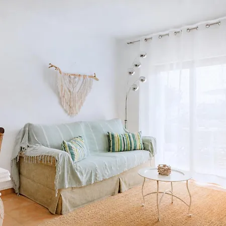 Sunny Days | Pool View Family Apartment Albufeira