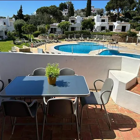 Sunny Days | Pool View Family * Albufeira
